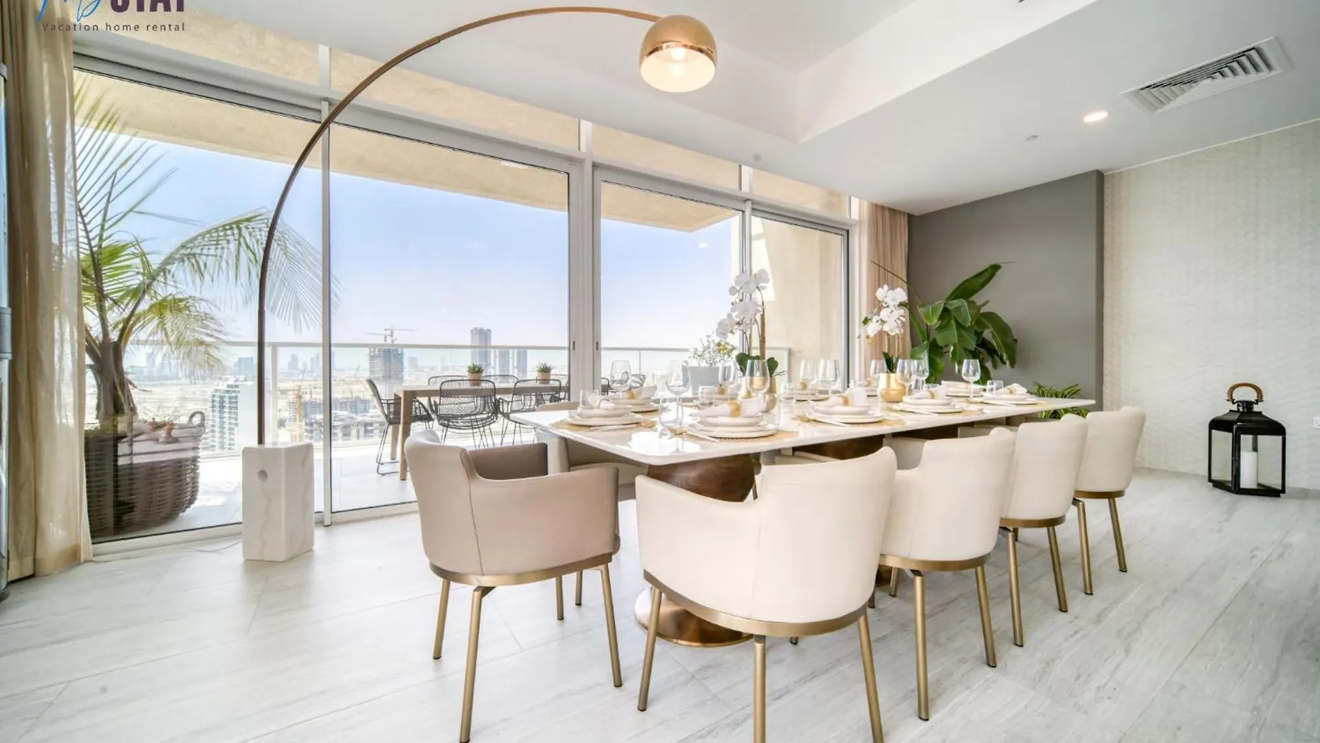 Spectacular 4Bdr With Jacuzzi Apartment Dubai