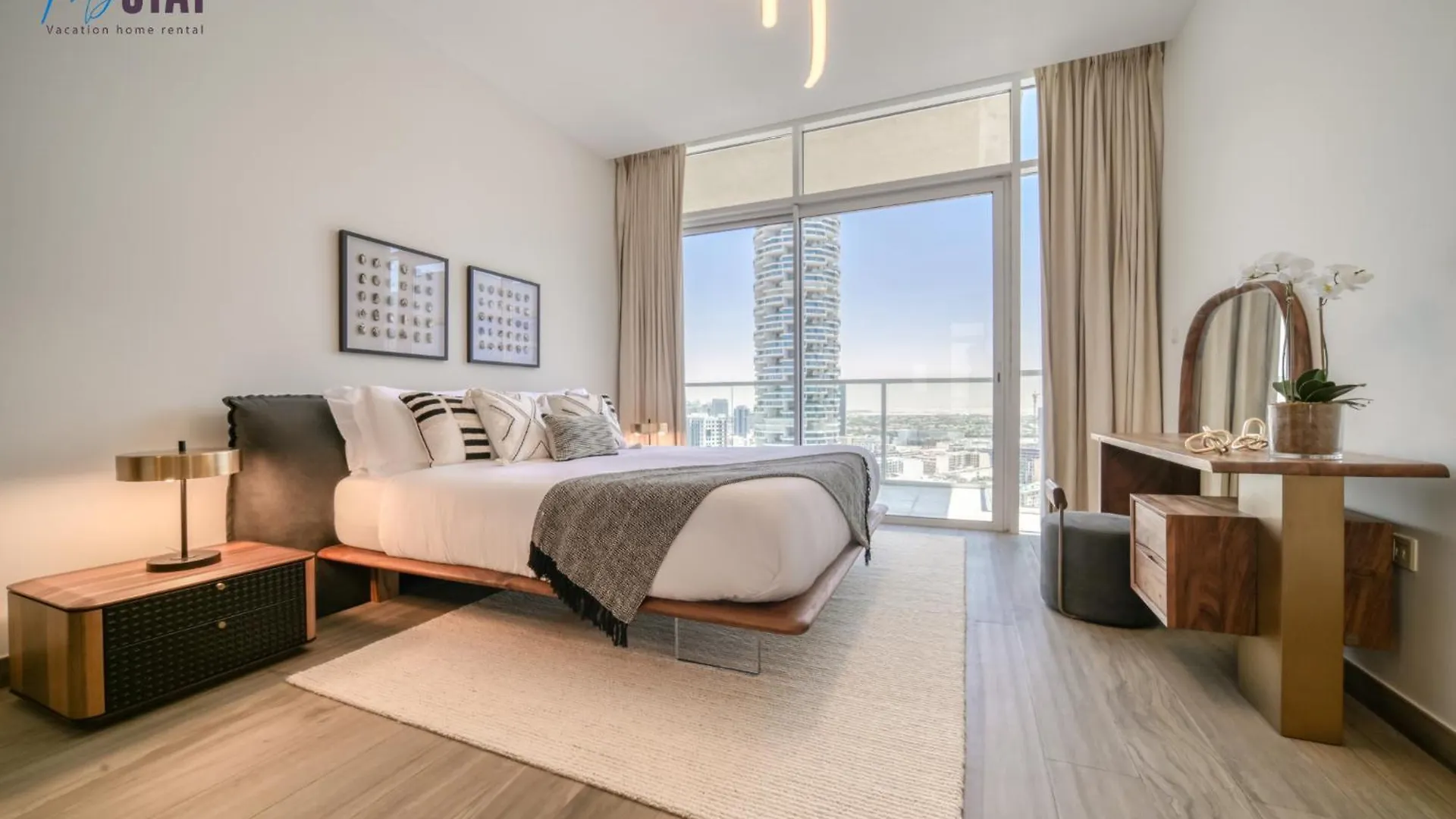 Spectacular 4Bdr With Jacuzzi Apartment Dubai