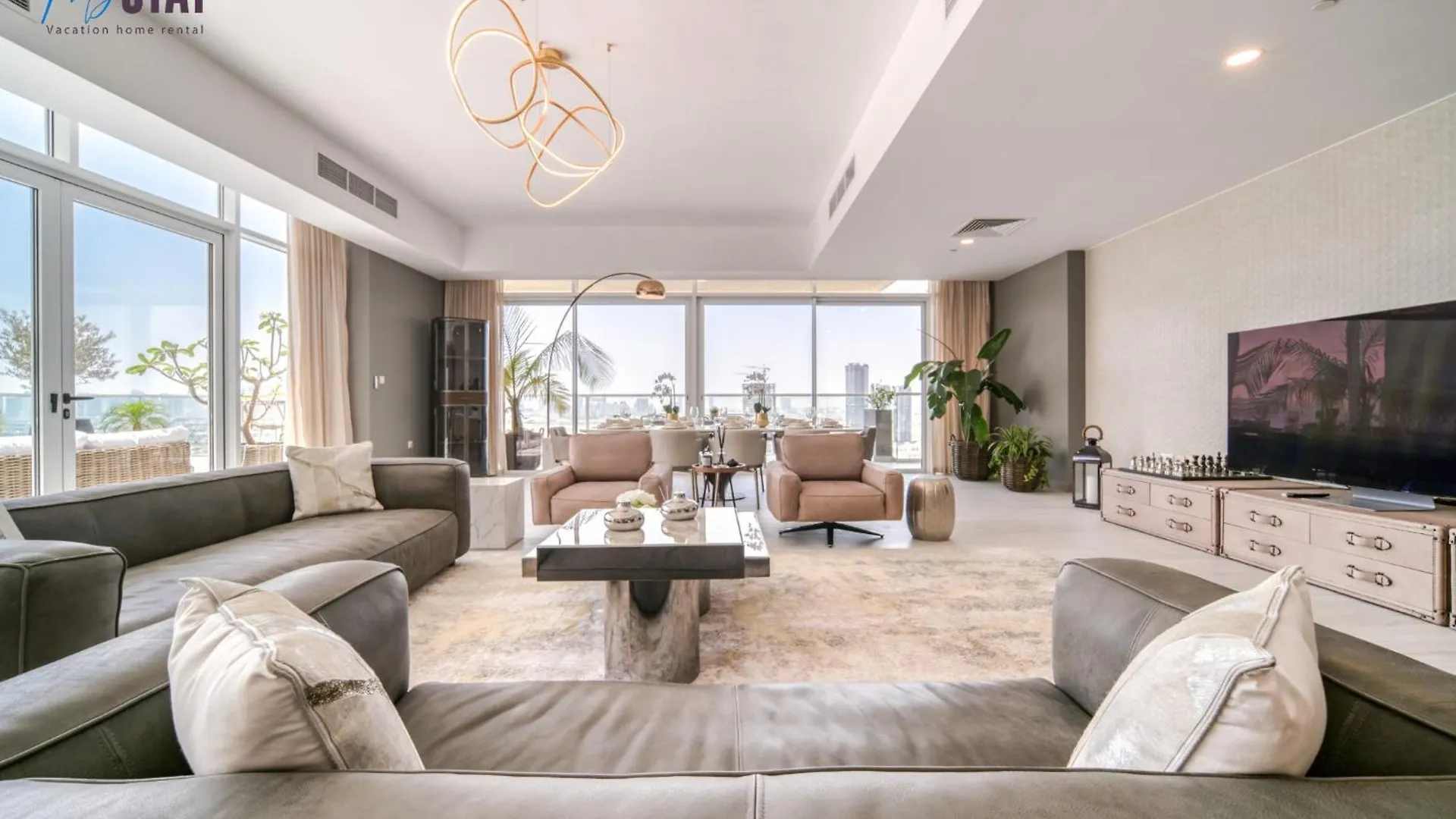 Spectacular 4Bdr With Jacuzzi Apartment Dubai
