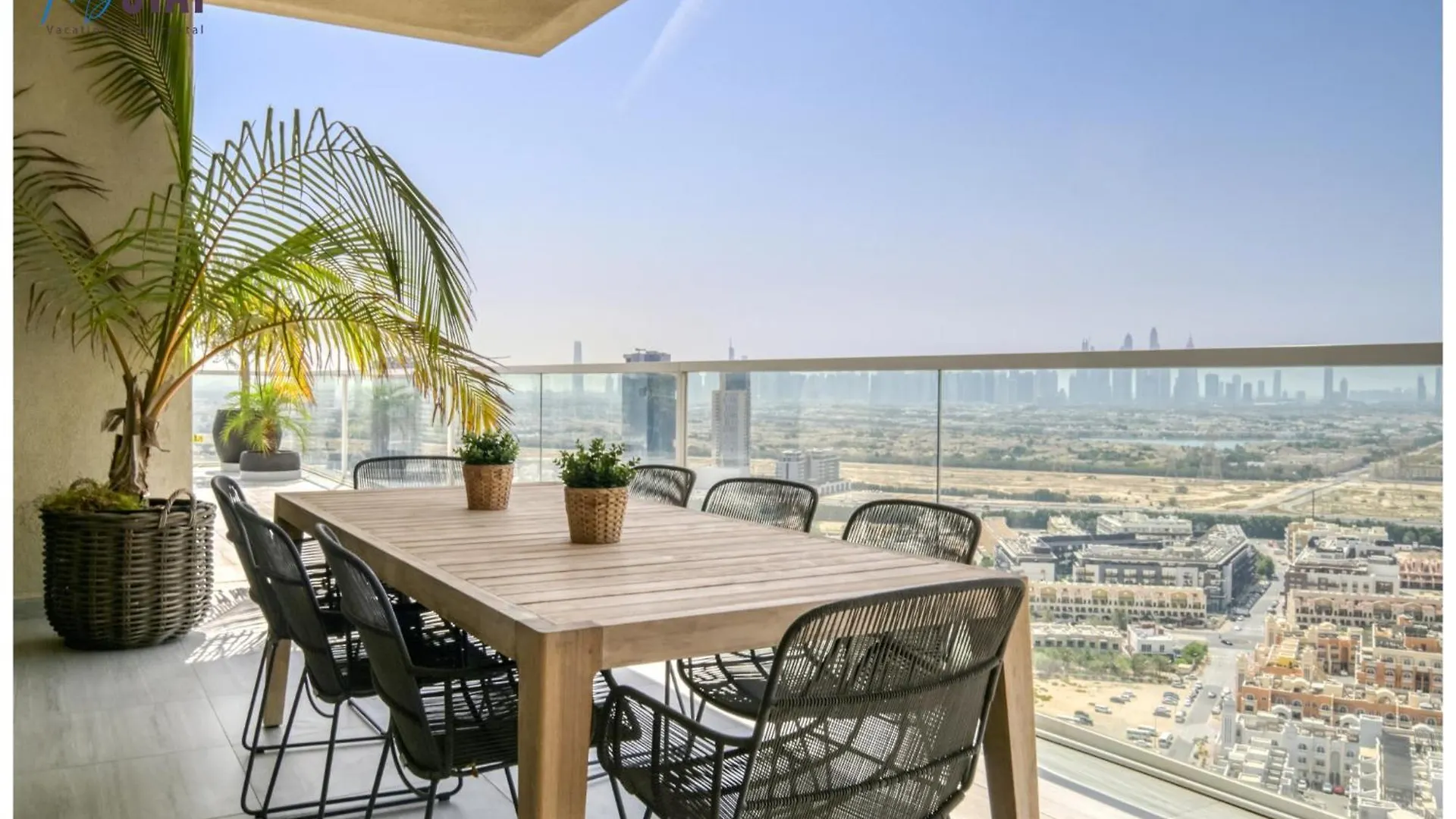 Spectacular 4Bdr With Jacuzzi Apartment Dubai